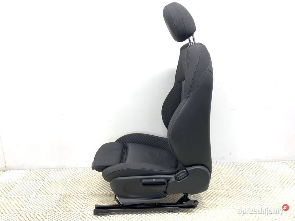 FOTEL PRAWY PRZÓD MINI CLUBMAN F54 Kombi