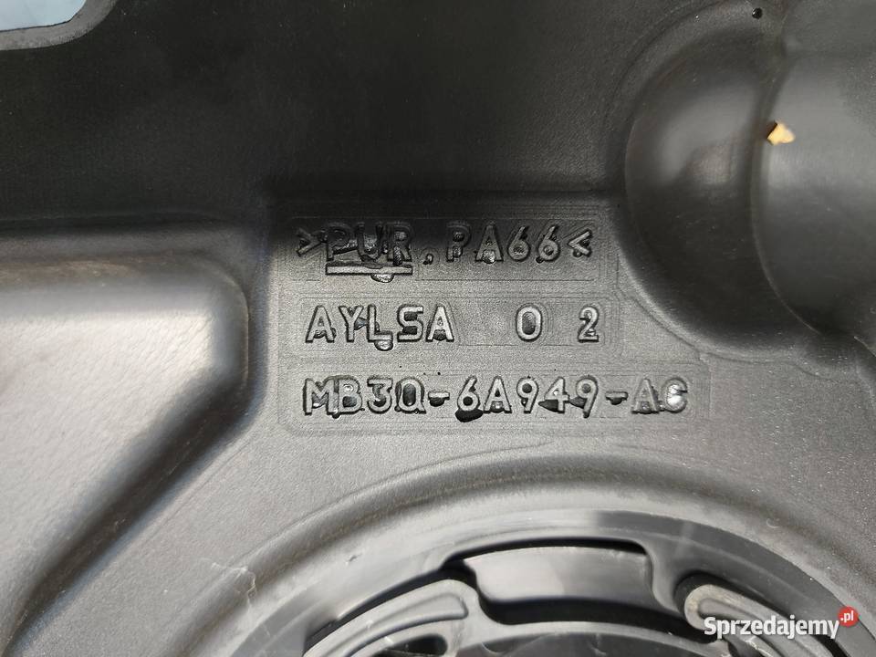 Ford Ranger VI 6 2024r OSŁONA GÓRNA SILNIKA osobowe