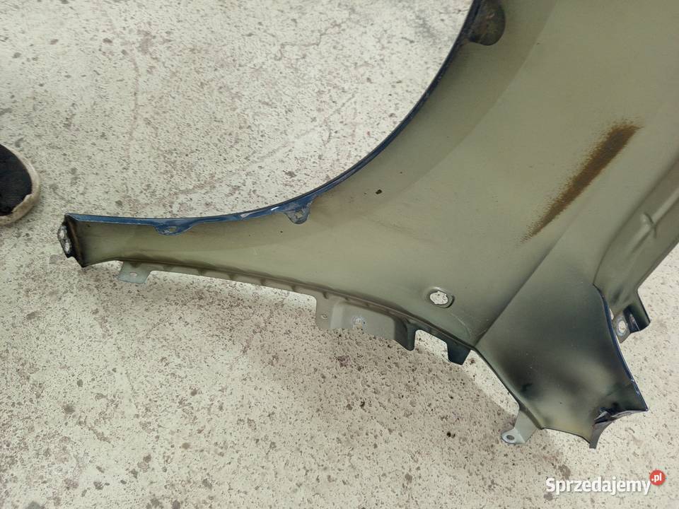 Błotnik prawy Skoda Rapid 15 roku orginalny