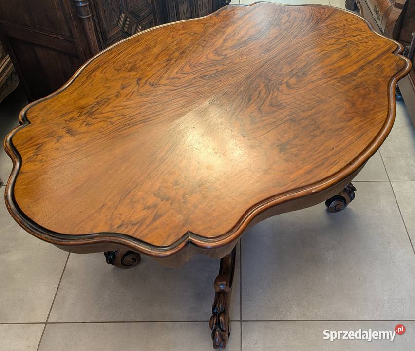 Piękny włoski stolikława orzechsklep Dąbrowa Dąbrowa Górnicza
