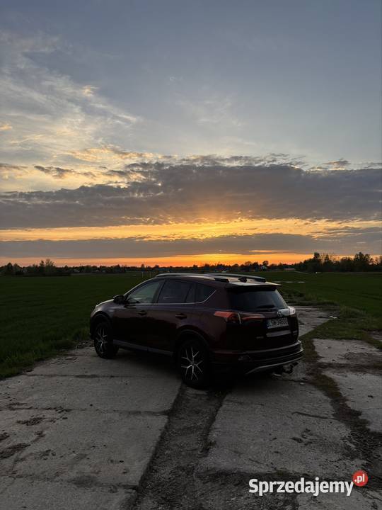 Toyota Rav4 hybryda RAV4 Jacków