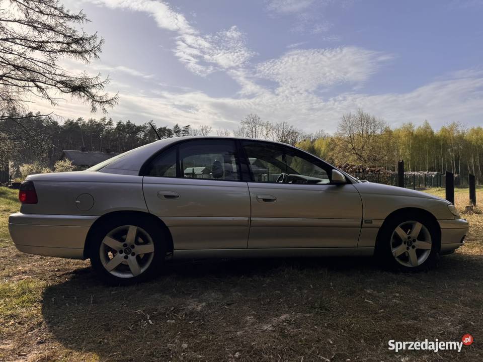 Opel Omega B FL 2002r 32 V6 218 Automat Bogate lubelskie