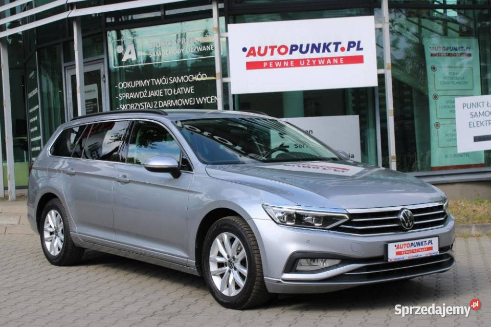 Volkswagen Passat 2022r Gwarancja IWŁ ASO FV23 150KM Chorzów sprzedam
