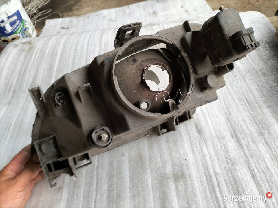 RENAULT SCENIC 1 LAMPA PRZÓD PRZEDNIA PRAWA Kamień-Kolonia