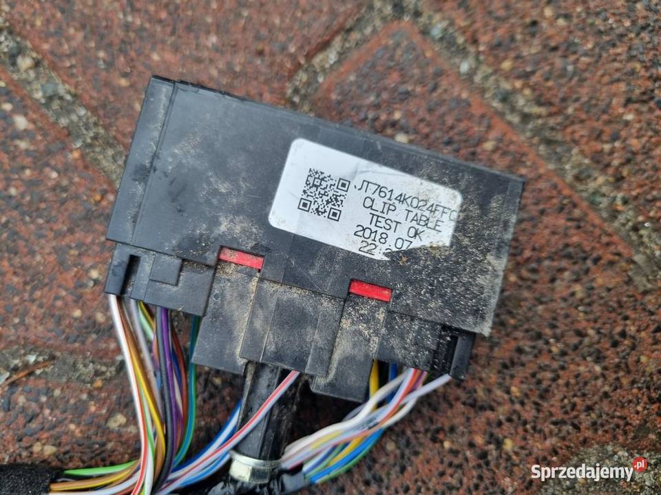 WIĄZKA INSTALACJA SILNIKA FORD TOURNEO COURIER