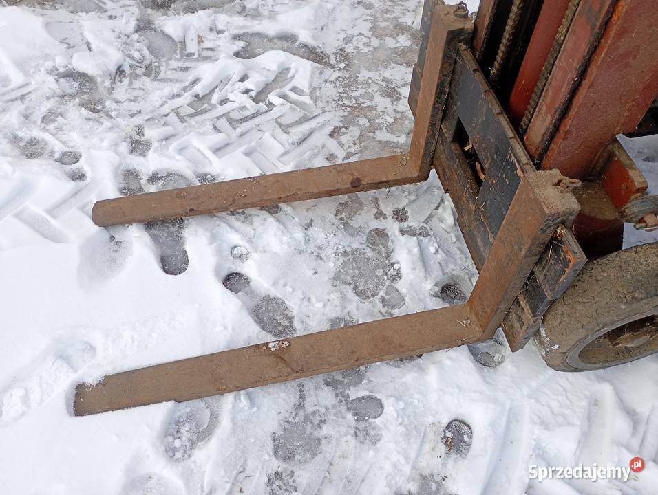 Sprzedam Maszt wózka widłowego z kołami Iwaniska