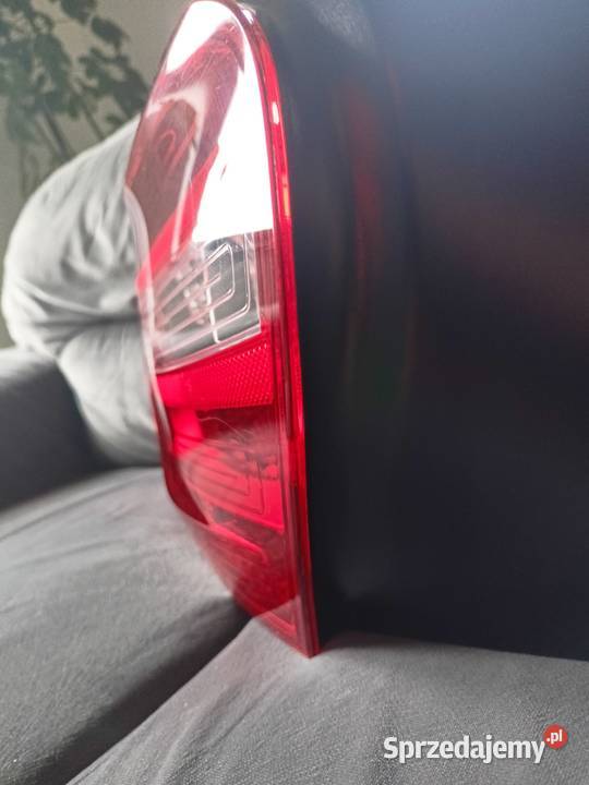 LAMPA TYŁ MERCEDESBENZ AKL W176 A1769060100 osobowe Mietków sprzedam