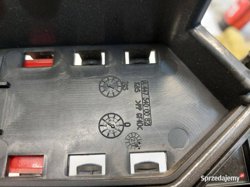 Mercedes EQV w447 Vklasa skrzynka puszka osobowe