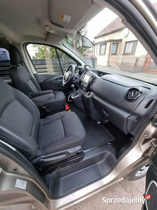 Opel Vivaro Super zadbany 1 wł Klimatronik