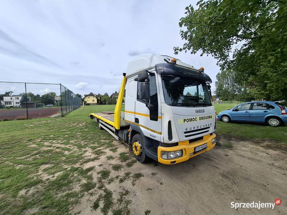 Iveco eurocargo laweta specjalny manualna Psary