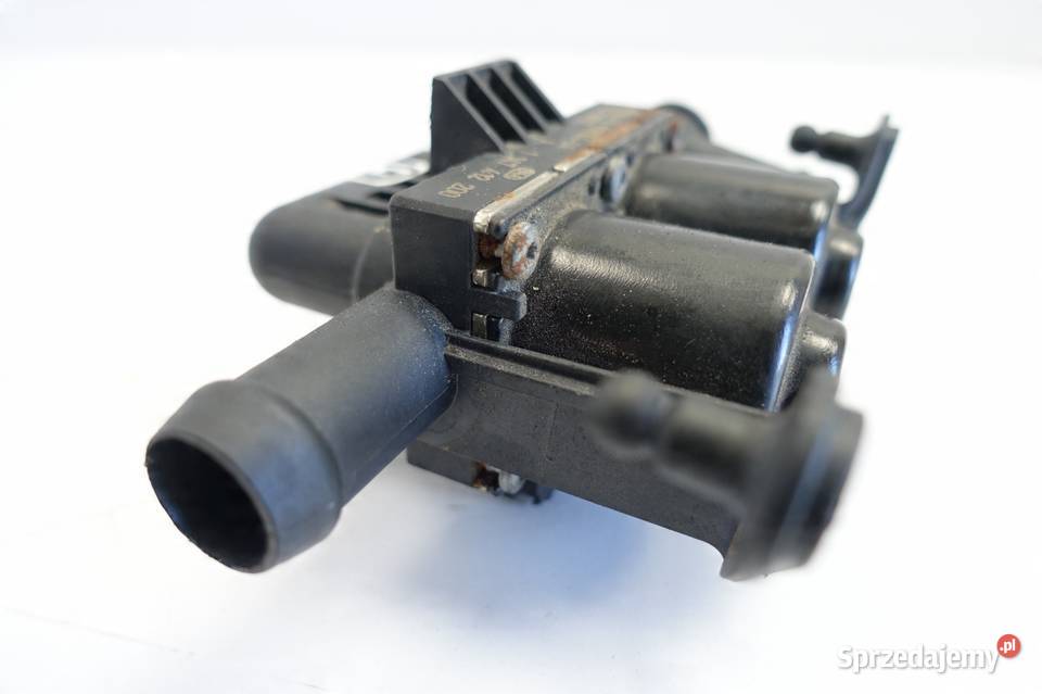 BMW F10 535 30 i ELEKTROZAWÓR WODY 1147412 płynu osobowe lubelskie Janów
