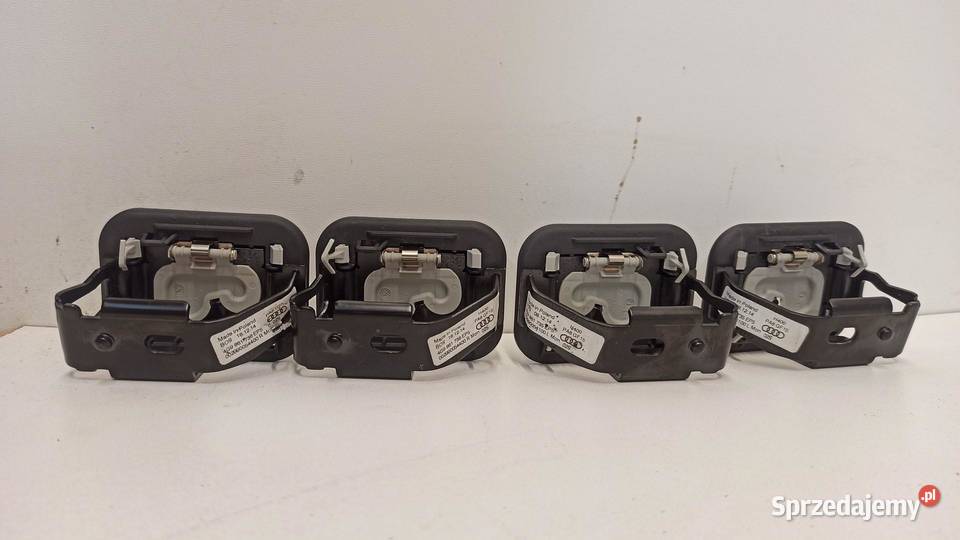 AUDI A6 C7 UCHWYTY BAGAŻNIKA KOMPLET 4G9861735