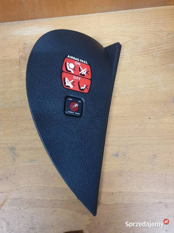 Osłony boczne kokpitu 407 Sandomierz