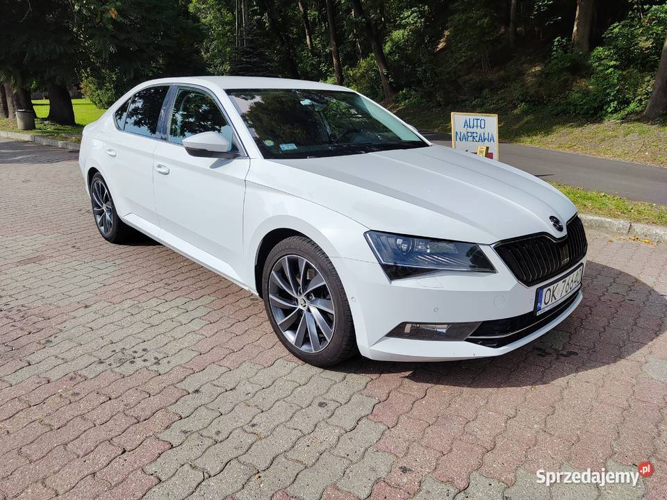 Skoda Superb bezwypadkowy salon Polska Superb Szczecinek