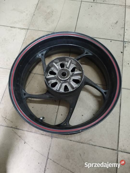 Felga tył Triumph 675 R street triple