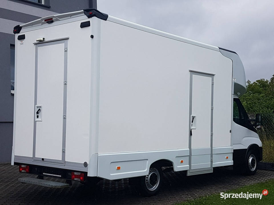 Iveco Daily KONTENER NISKOPODŁOGOWY 443x223x242 komputer pokładowy Poręba