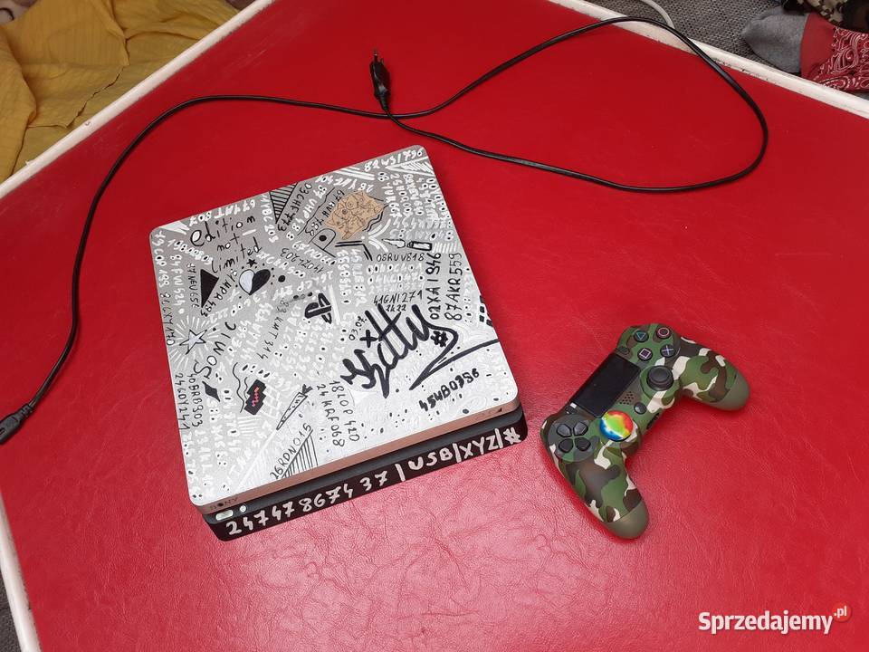 PlayStation 4 Slim 500gb 30 gier na dysku Baniocha