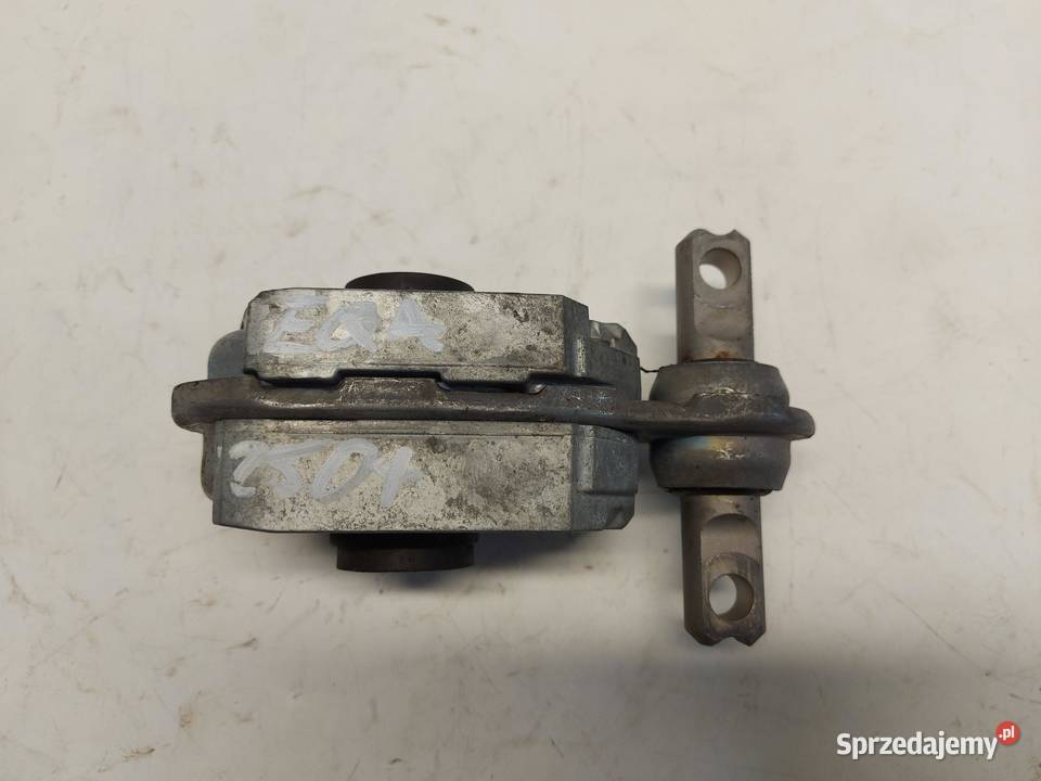 Mercedes EQA 250 W243 ŁAPA PODUSZKA SILNIKA