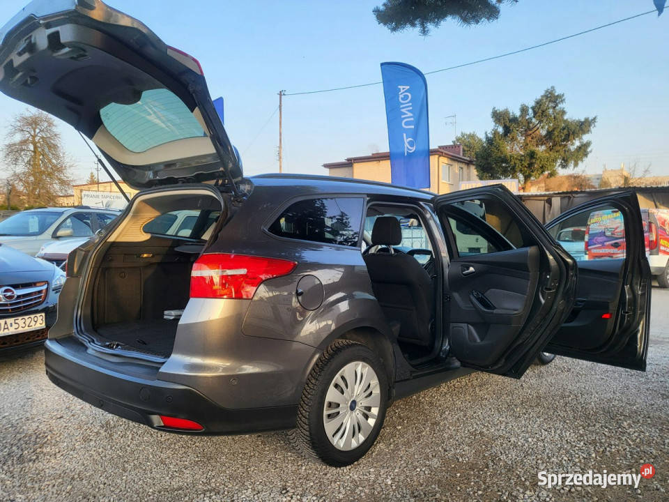 Ford Focus 10 125 I Właściciel Przebieg 103 ASO Pabianice