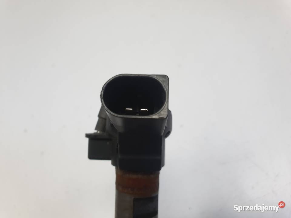 Audi A4 B8 20 TDI WTRYSKIWACZ wtrysk 03L130277 Janów