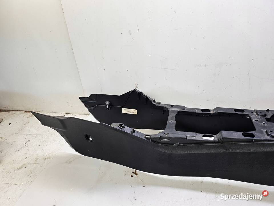 TUNEL ŚRODKOWY AUDI Q3 F3 83A 83B863241 osobowe Motoryzacja Przystajń