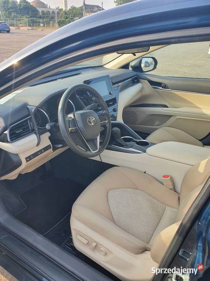 Toyota camry 25 LE benzyna Radom