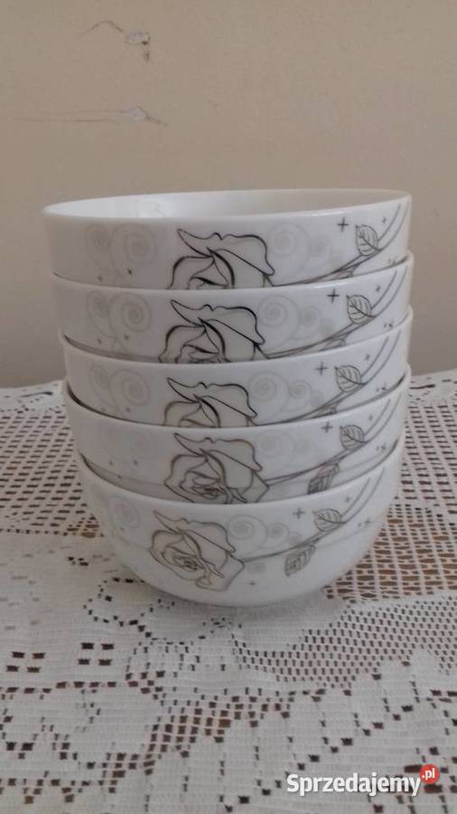 Salaterki fajansowe z różą do sprzedania Kraków