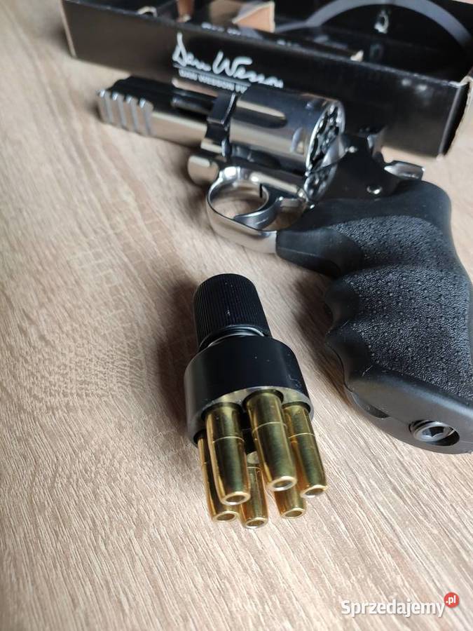 Dan Wesson 715 Rewolwer Wiatrówka 45mm Co2 Kłodzko
