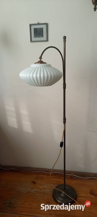Wysoka mosiężna lampa podłogowa z ruchomym Skierniewice