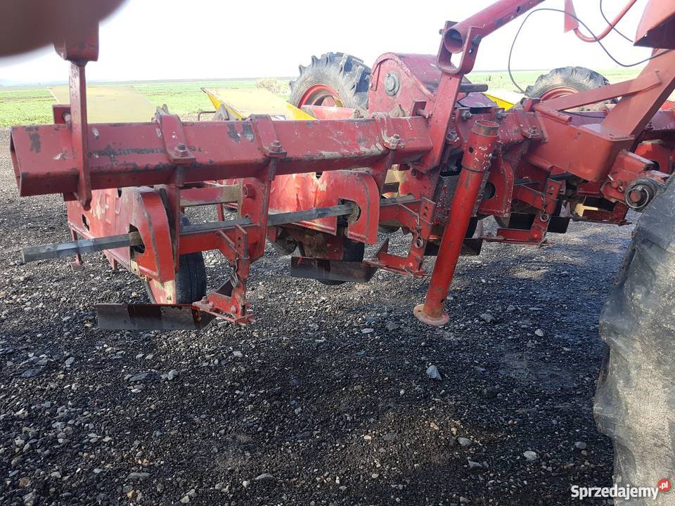 Siewnik do buraków BEKER ładny 6 rzędów nieuszkodzony lubelskie Dragany