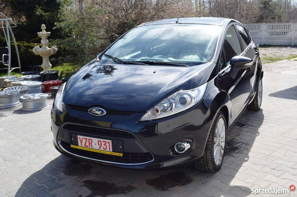 Do sprzedania Ford Fiesta czarny sprzedam