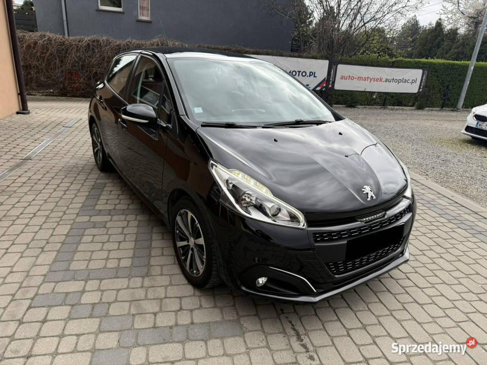 Peugeot 208 12 82 Klimatronik Navi Kamera isofix śląskie Orzech