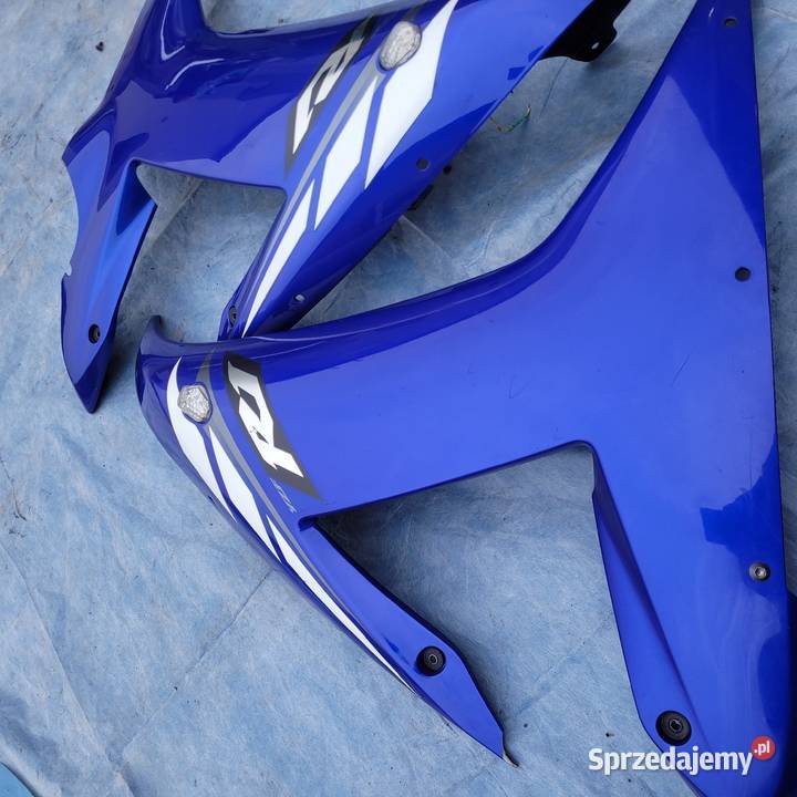 Yamaha R1 RN09 0203 owiewka owiewki bok Nowy Tomyśl sprzedam
