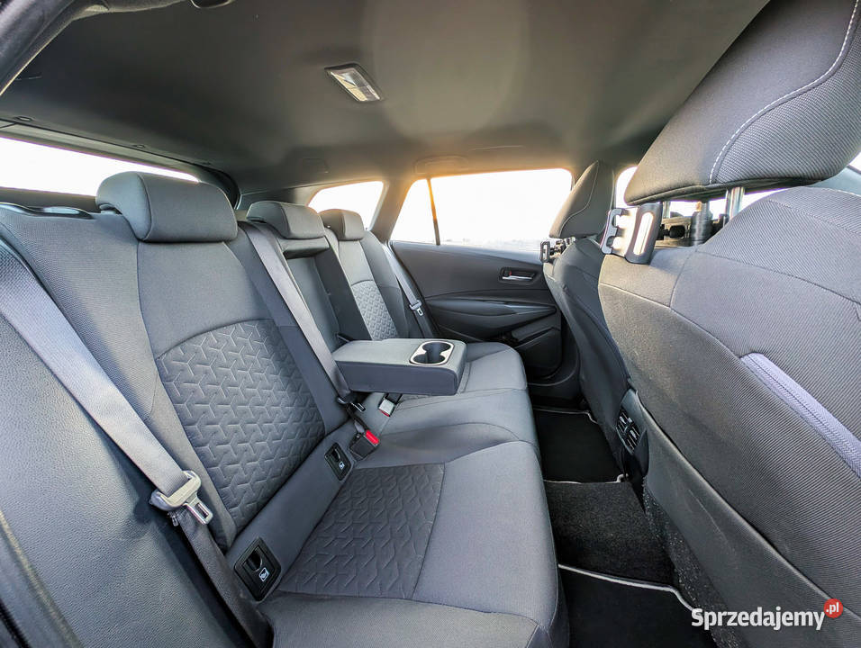 Toyota Corolla 18 TS 18 Hybrid z 2019r Stargard sprzedam