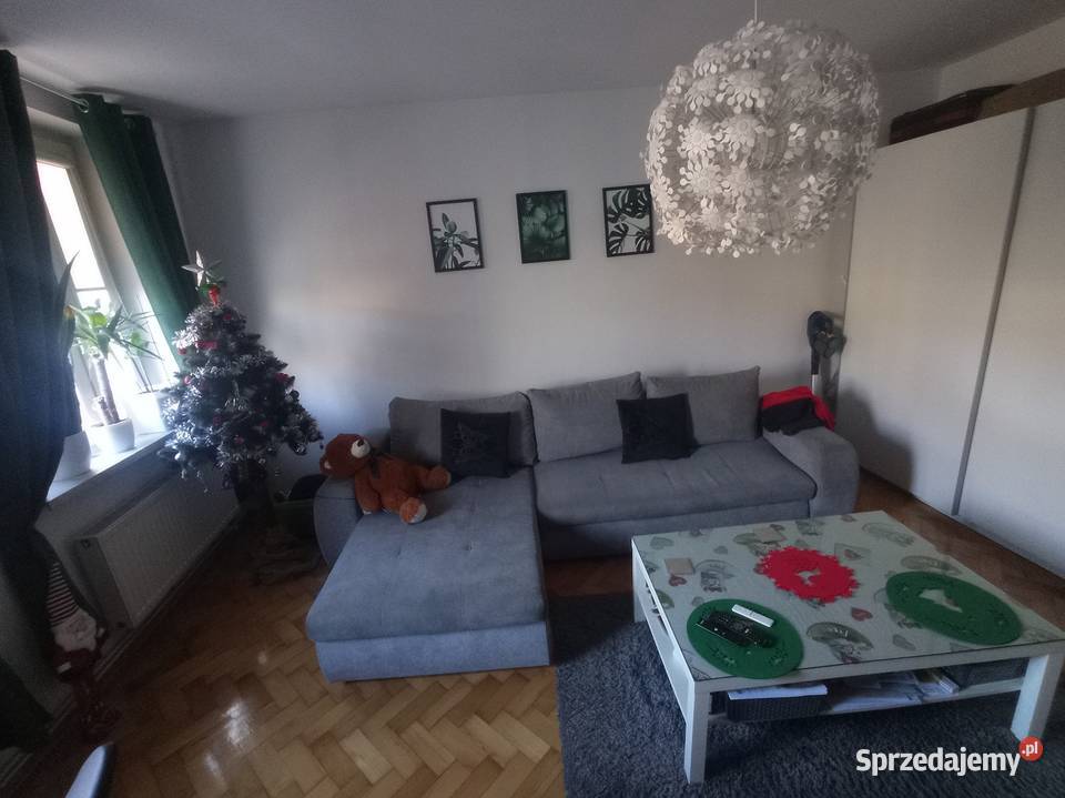 Oława 65 m2 3 pokoje centrum