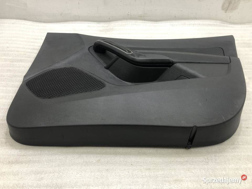 BOCZEK DRZWI PRAWY PRZÓD 809008061R DUSTER II osobowe