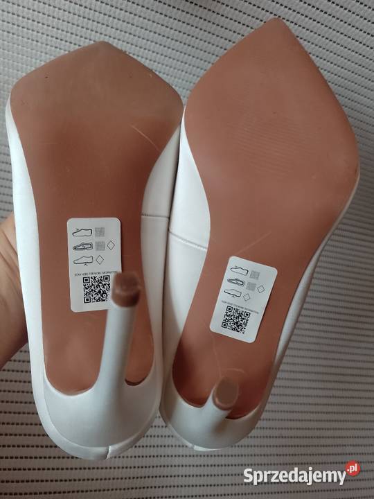 40 ASOS Białe czółenka Szpilki ślubne z Londynu 25.5cm