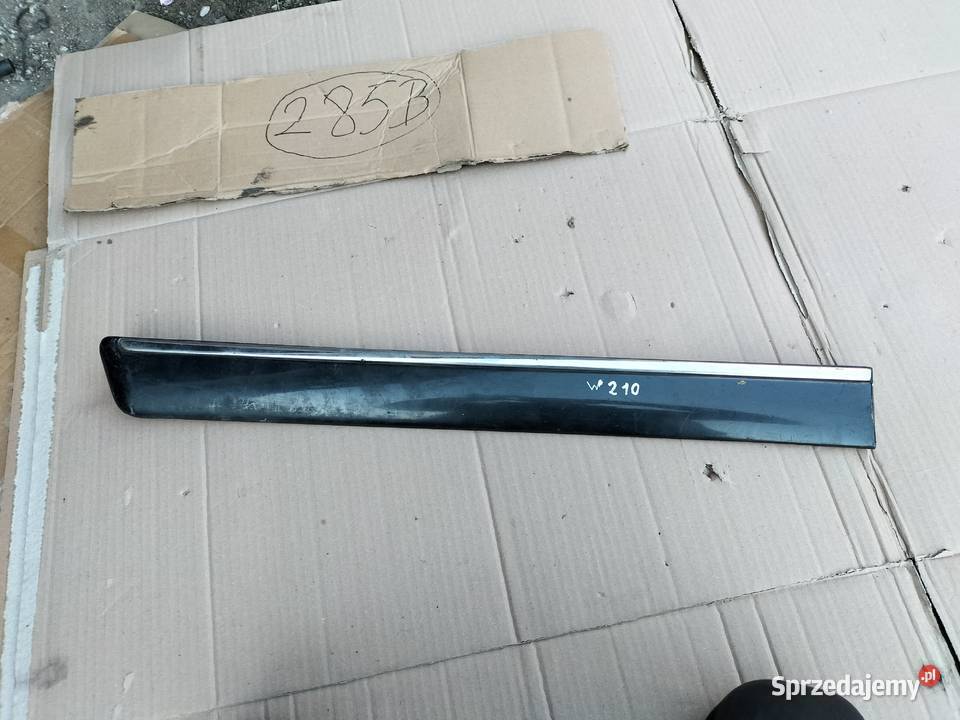 Mercedes W210 W 210 DEKOR LISTWA