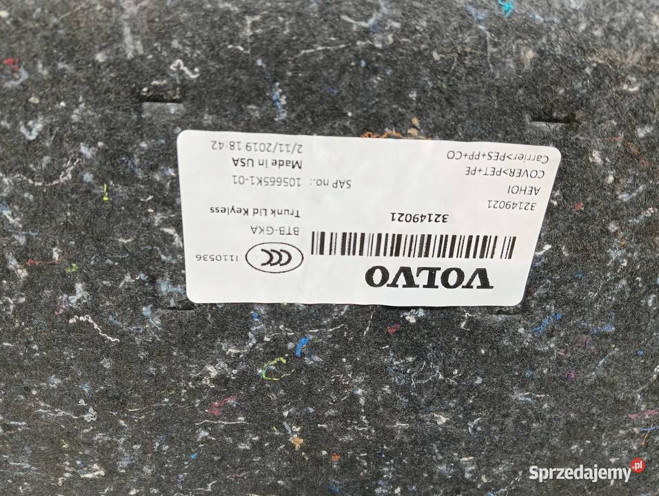 TAPICERKA BOCZEK OSŁONA KLAPY BAGAŻNIKA 32149021 Rok produkcji 2019 sprzedam