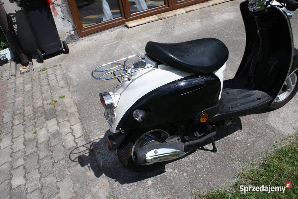 Skuter Yiying YY50QT15 50ccm klasyczna Vespa 245 skuter lubuskie Dobiegniew