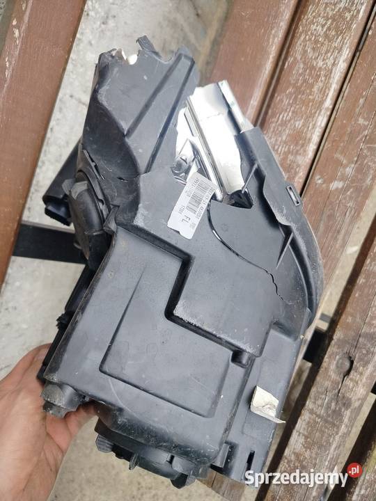 Lampa lewa Hyundai kona zwykła na części Rok produkcji 2018 Parczew