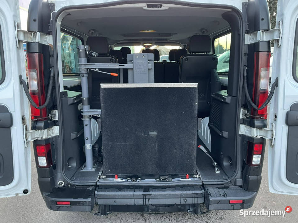 Opel Vivaro Opel Vivaro Niepełnosprawnych VAT marża Vivaro dolnośląskie Syców