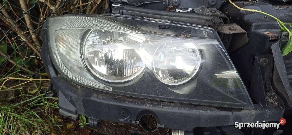 BMW E90 E91 lampy przod europa sprzedam