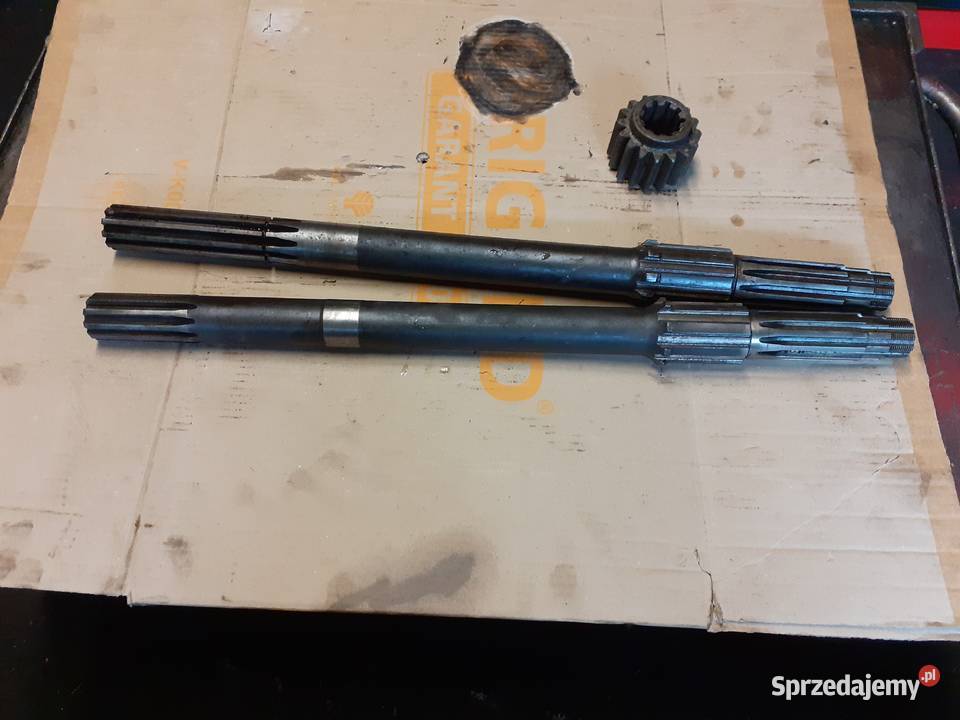 Sprzedam półośie zwolnicy Ursus c 330 sprzedam