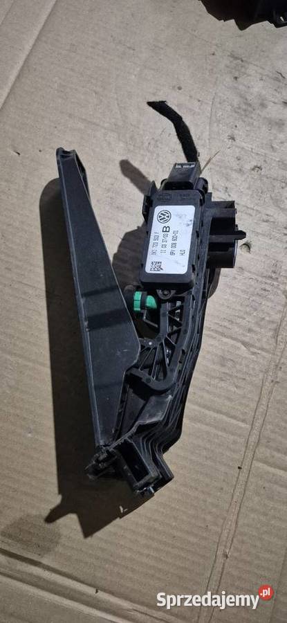 Pedał gazu Audi A3 8P Golf 5 Touran 20 TDI