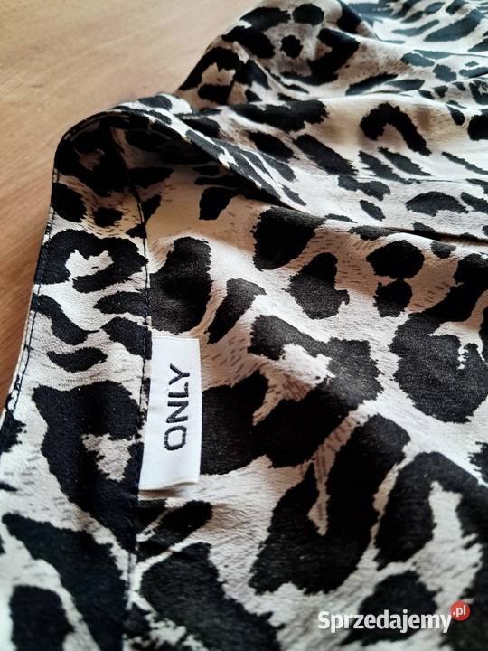 Cienka narzutka panterka Moda i Styl Łódź