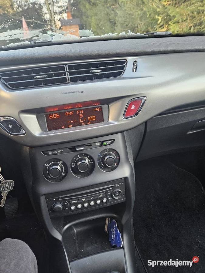 Sprzedam Citron C3 bezyna 65247km Hecznarowice