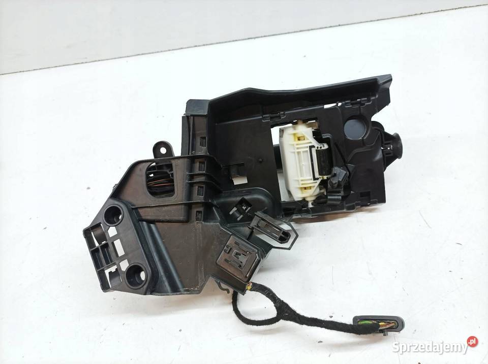 KLAMKA ZEWNĘTRZNA PRAWA TYŁ SEDAN KEYLESS