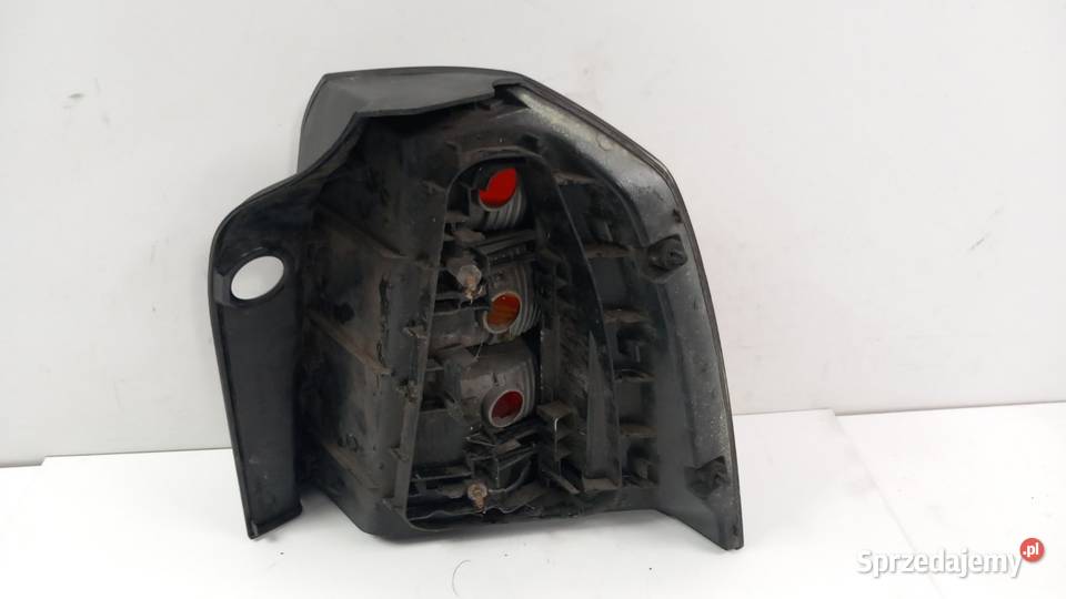 OPEL ZAFIRA B LAMPA TYŁ LEWA Światła stop Zbierkowo