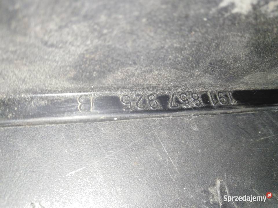 Pokrywa skrzynki bezpieczników VW GolfJetta2